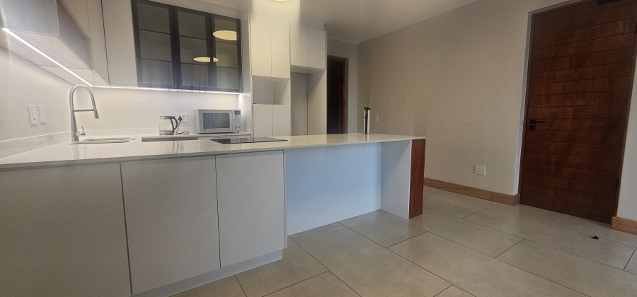 5 Bedroom Property for Sale in Paradise Beach Western Cape